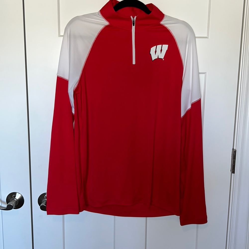 NWT WI Badgers 1/4 Zip